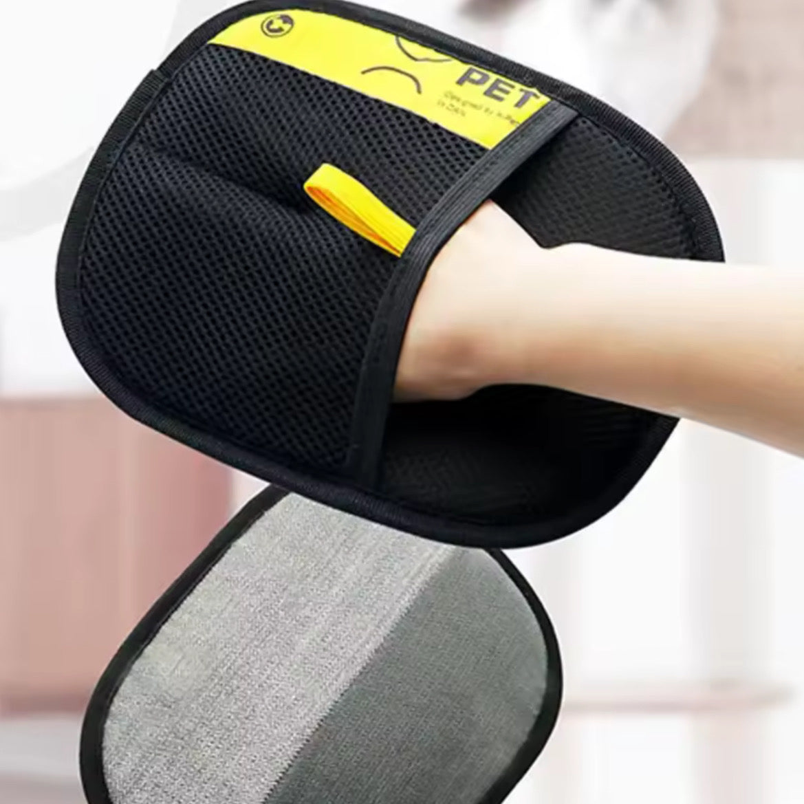 Hårborttagningshandske för Husdjur – Smidig Vård och Städning
